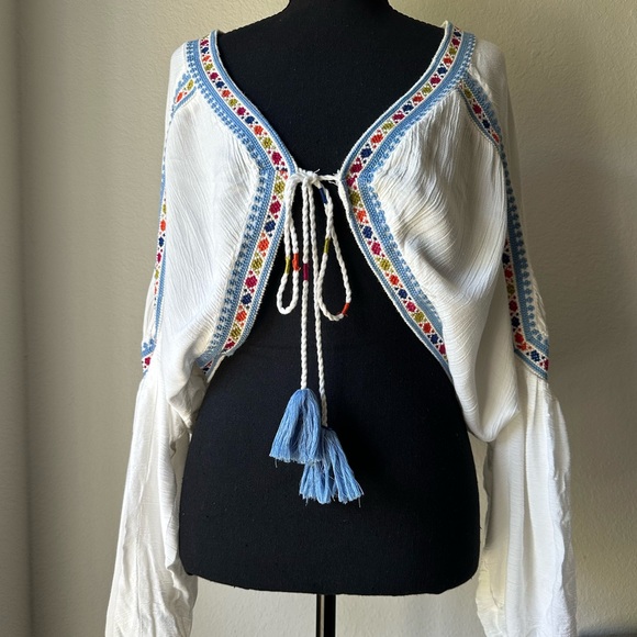 Talisman The Label Tops - Carnival Embroidered Detail Bolero Jacket by Talisman the Label White S